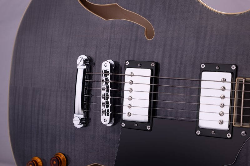 Washburn SH35TB-U Wing Series Trans Black Guitarra Eléctrica 2