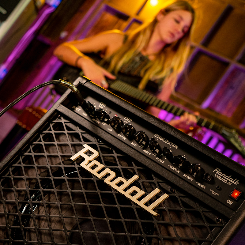 Randall RG80E-U Combo de guitarra 3